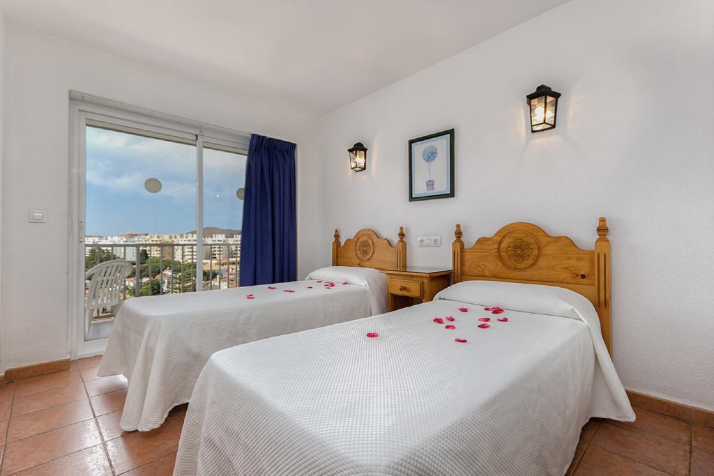 Apartamentos Embajador Fuengirola Εξωτερικό φωτογραφία